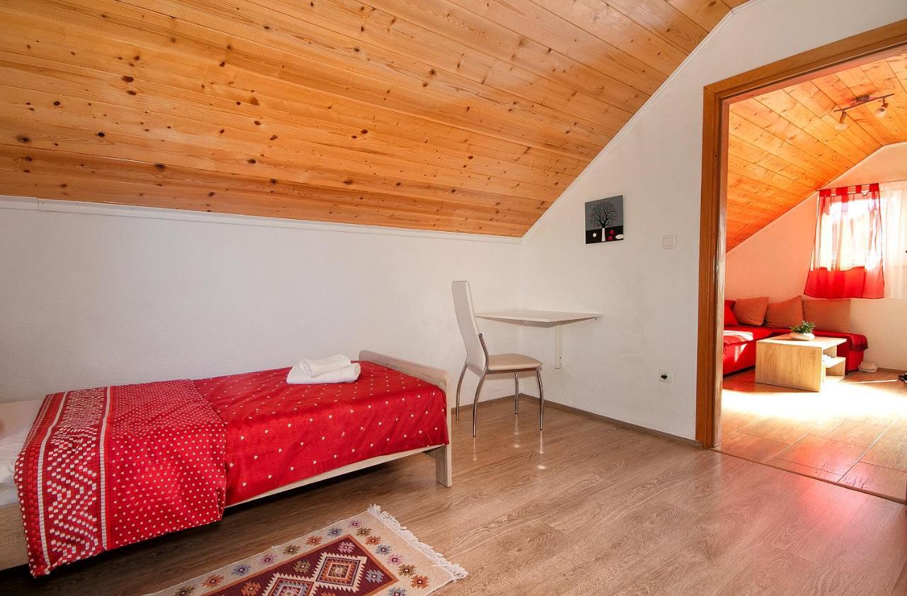 Apartment Ilija Раковица Екстериор снимка